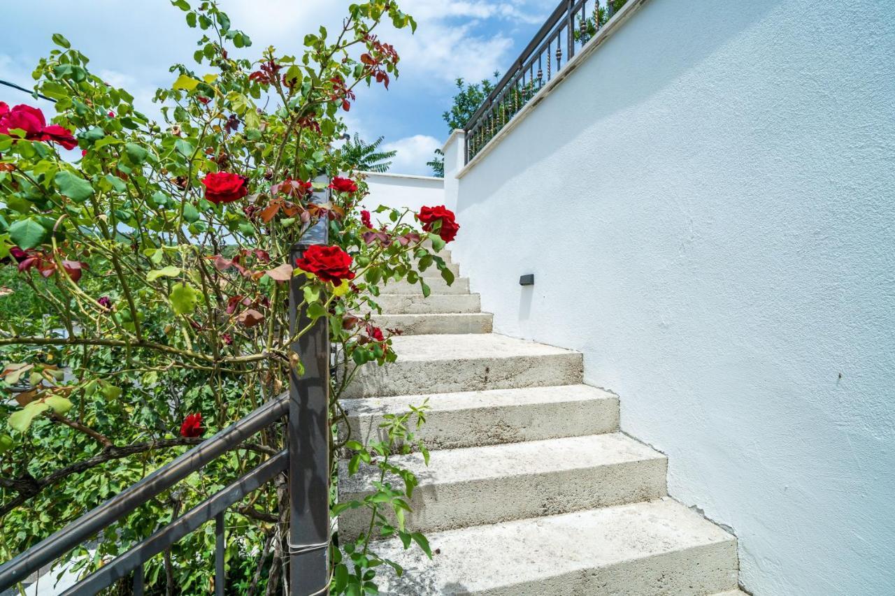 Hidden Gem Apartment モルナット エクステリア 写真
