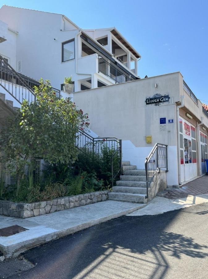 Hidden Gem Apartment モルナット エクステリア 写真