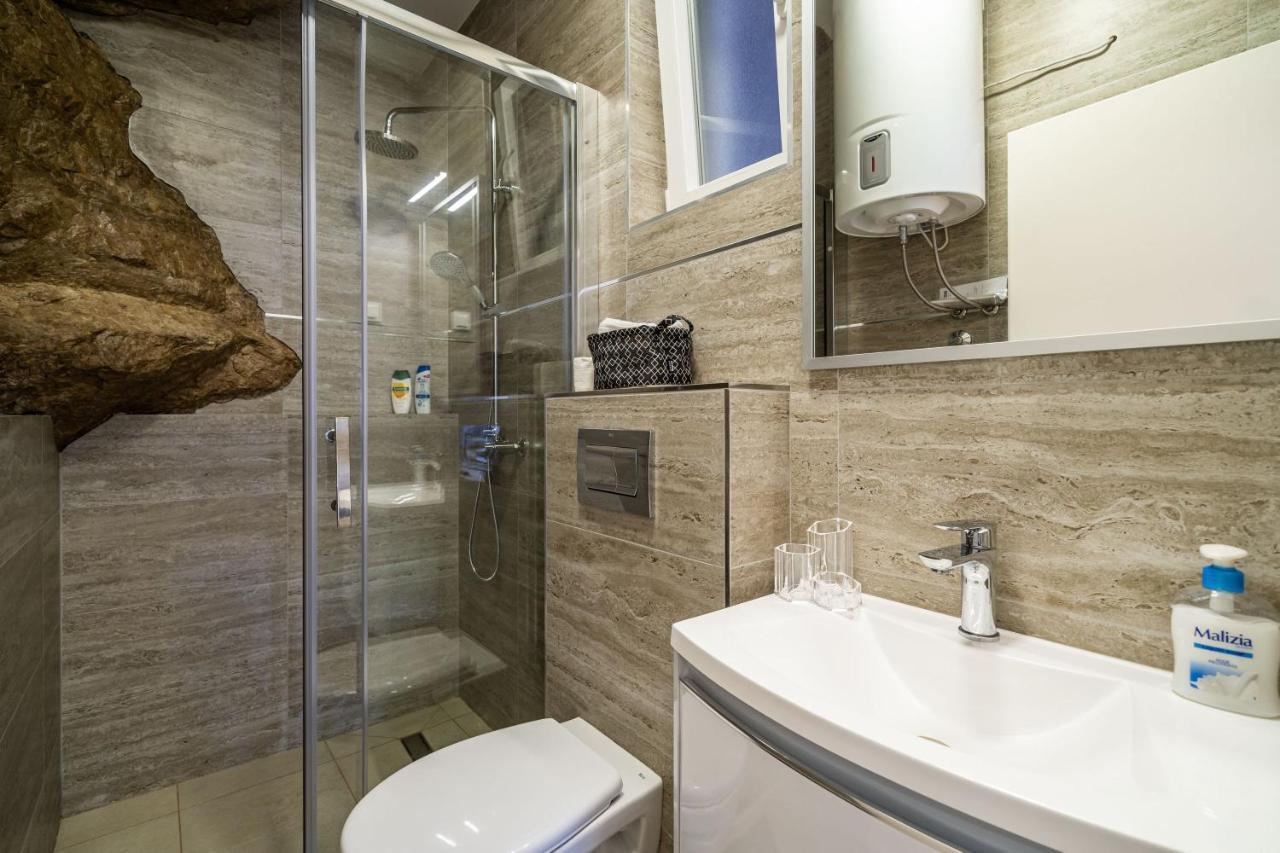 Hidden Gem Apartment モルナット エクステリア 写真